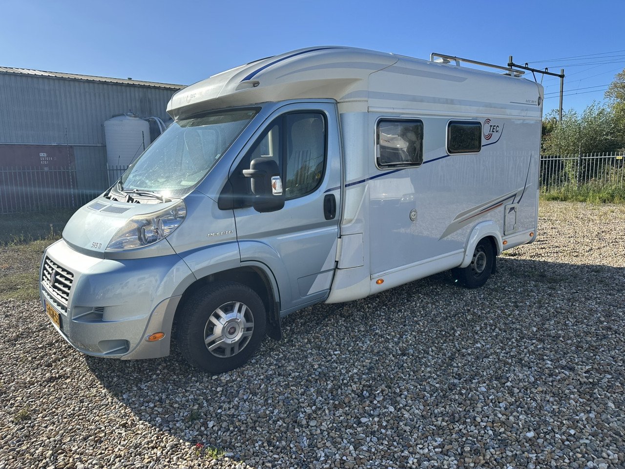 4 persoons Fiat / TEC Rotec camper  Ti593, ideaal voor het gezin.