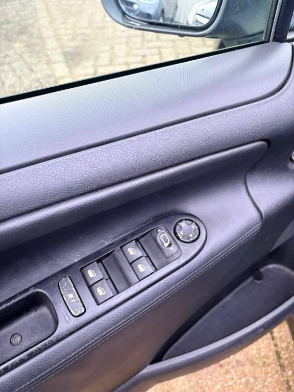 Peugeot 207 1.6 vti xs sw