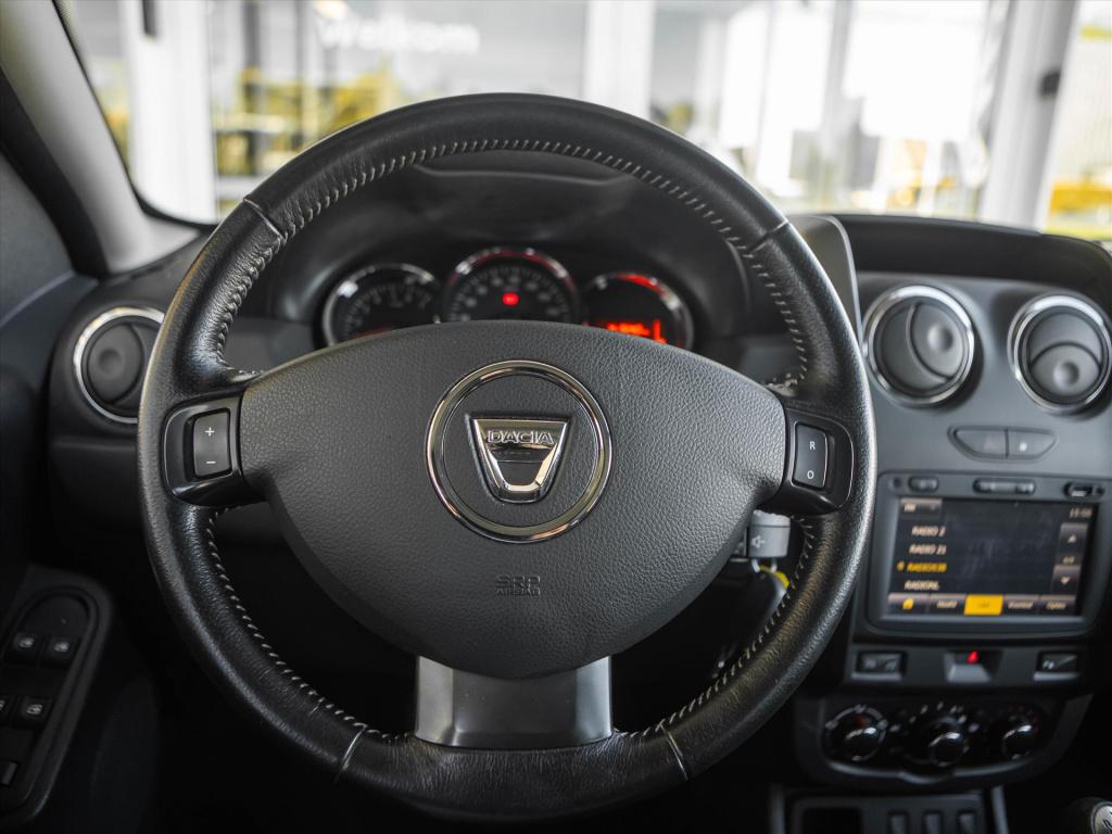 Dacia Duster tce 125pk 4x2 prestige | trekhaak | navigatie | airco | park. 