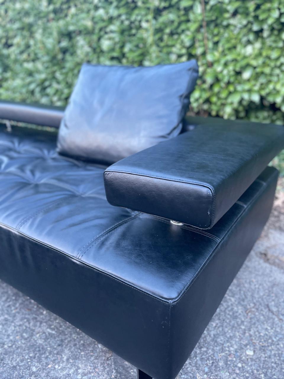 Montèl Cipriani zwart leren hoekbank met hocker en gratis levering