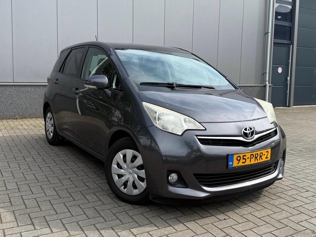 Toyota Verso-S 1.3 VVT-i Aspiration Vol Jaar Apk