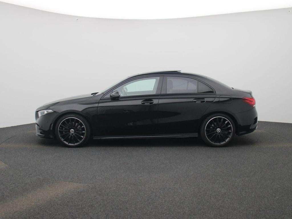 Mercedes-Benz A-Klasse 250 premium | automaat | panorama dak | virtual cock