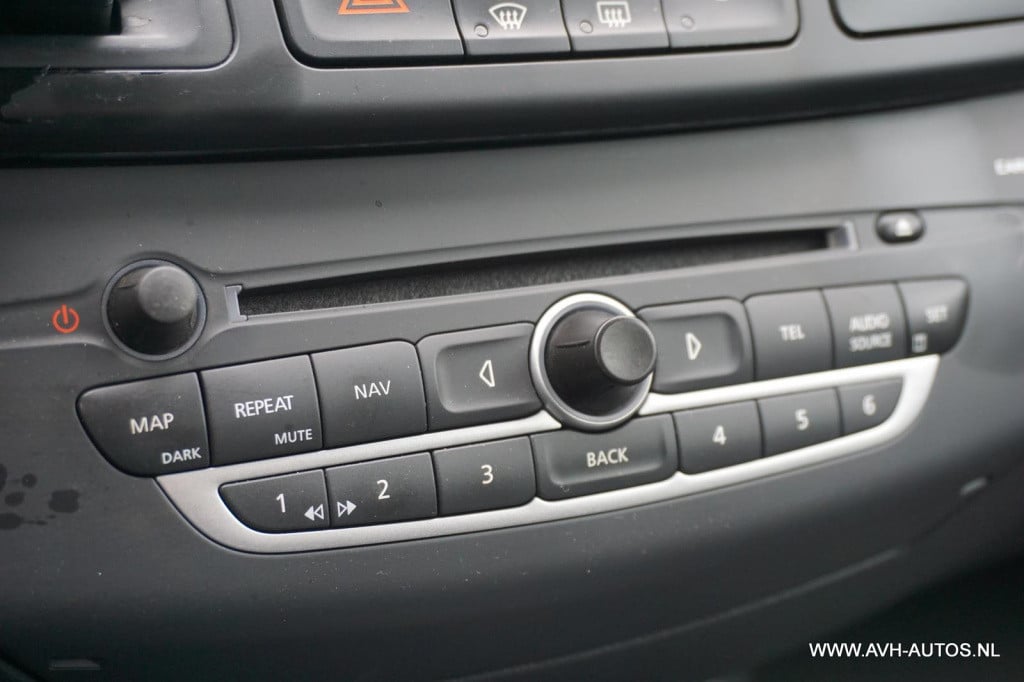Renault Laguna estate 2.0 16v sélection business