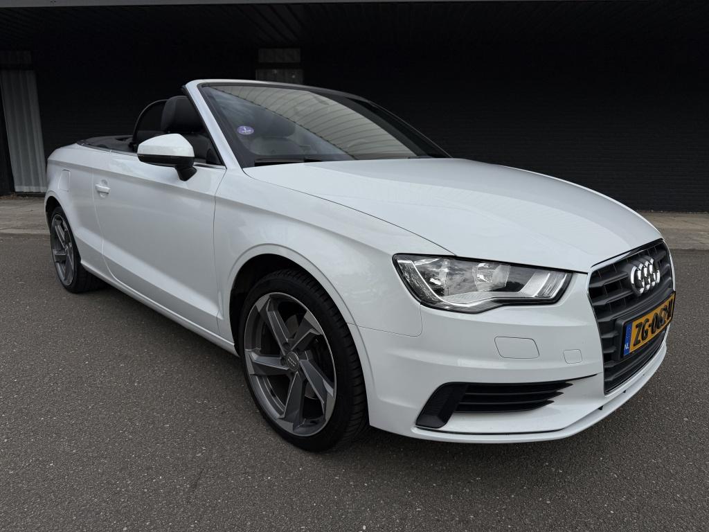 Audi A3 cabriolet 1.8 tfsi ambition pro plus line.