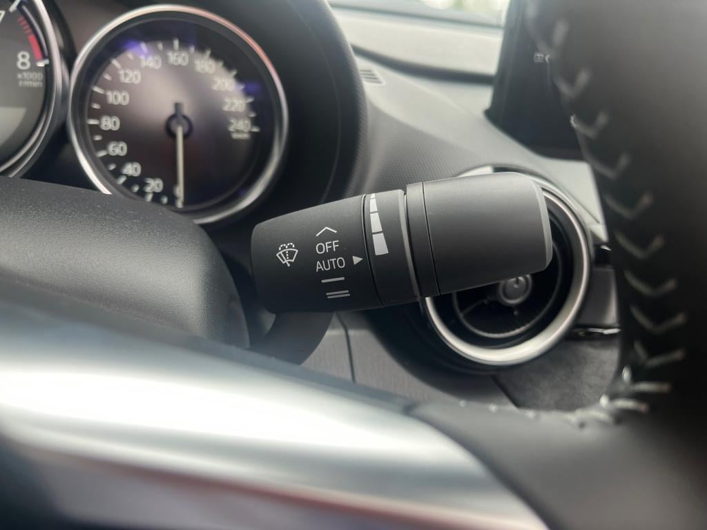 Mazda Mx-5 1.5 skyactiv-g 136 yakudo|nieuwe auto