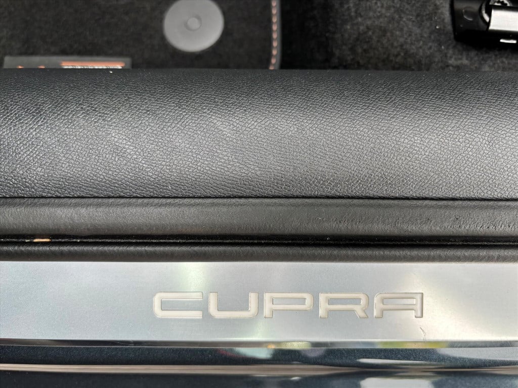 Cupra Formentor 1.5 tsi 150pk dsg-7| camera|navi|carplay|dodehoek| rijklaar