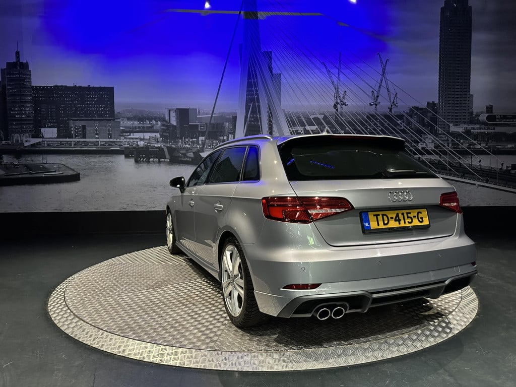 Audi A3 sportback 1.5 tfsi cod sport s line edition *origineel nl*