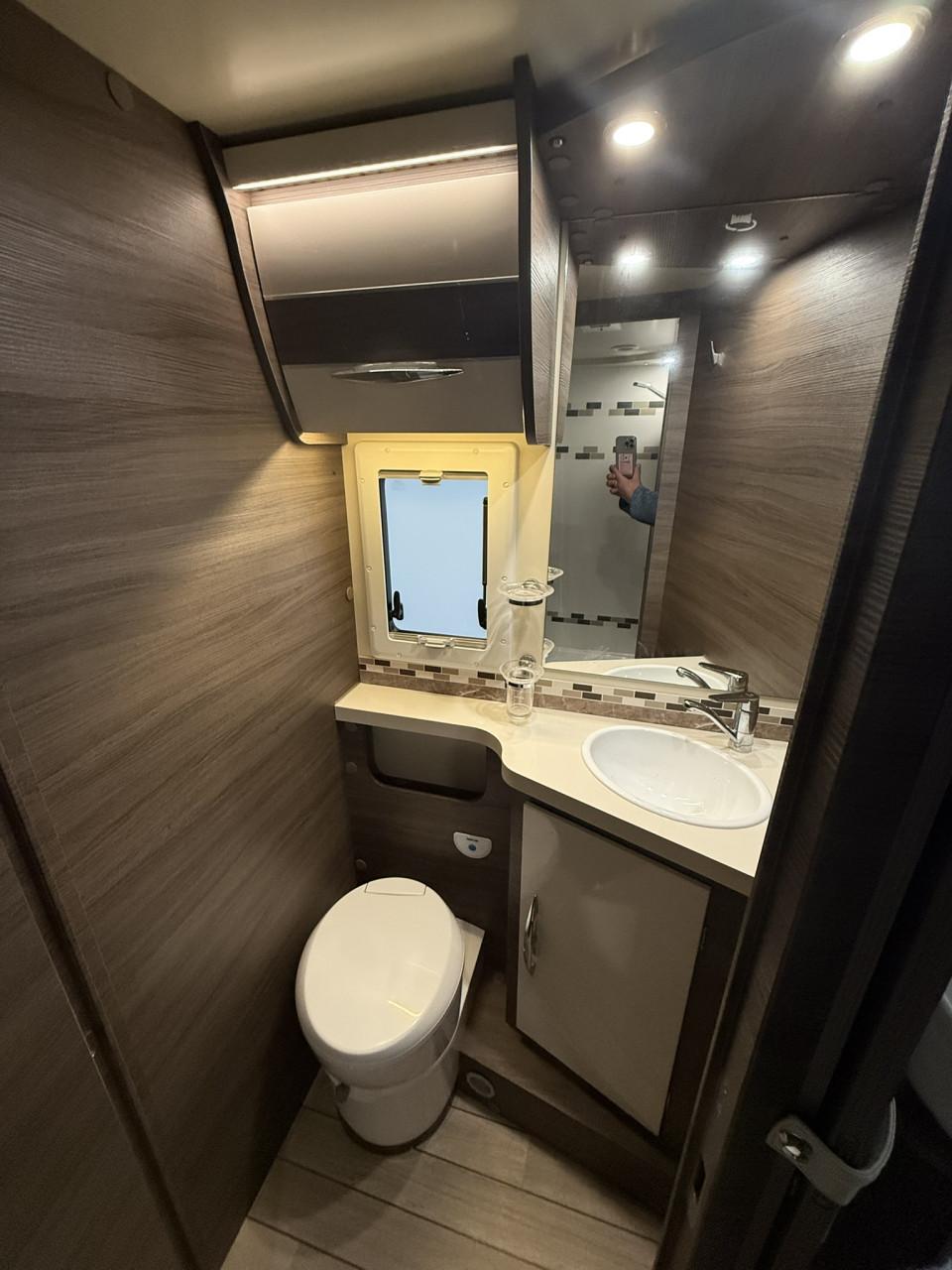 Zeer mooie Mc Louis Carat 473 - Luxe & Vrijheid- Zaterdag Camperdag!