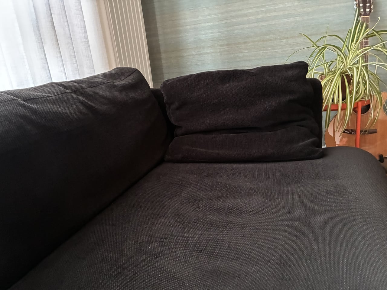 Gratis zwarte stoffen 3,5-4 zits bank