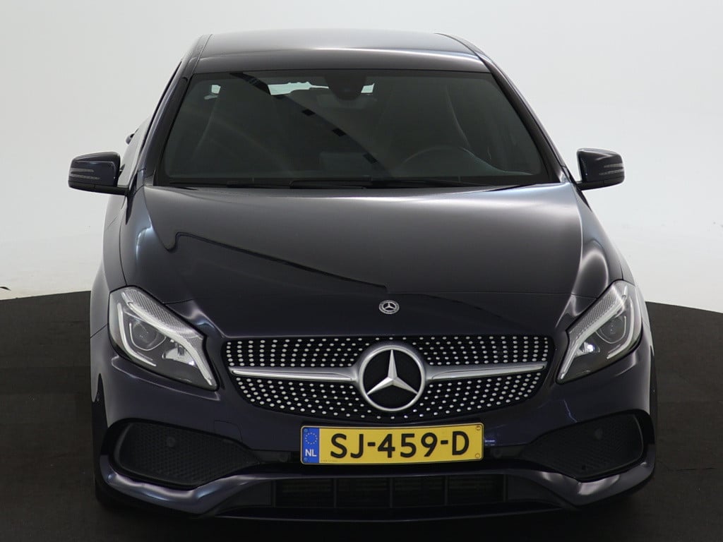 Mercedes-Benz A-Klasse 180 business solution amg | cruise control | stoelve