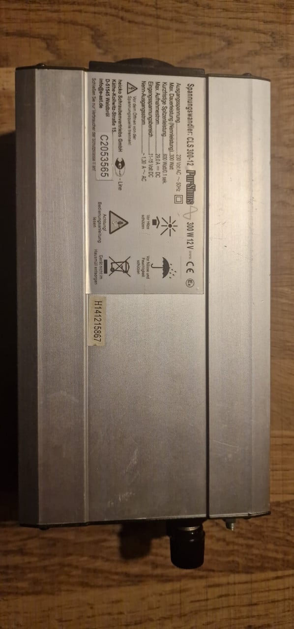 Omvormer 12v->230v zuivere Sinus