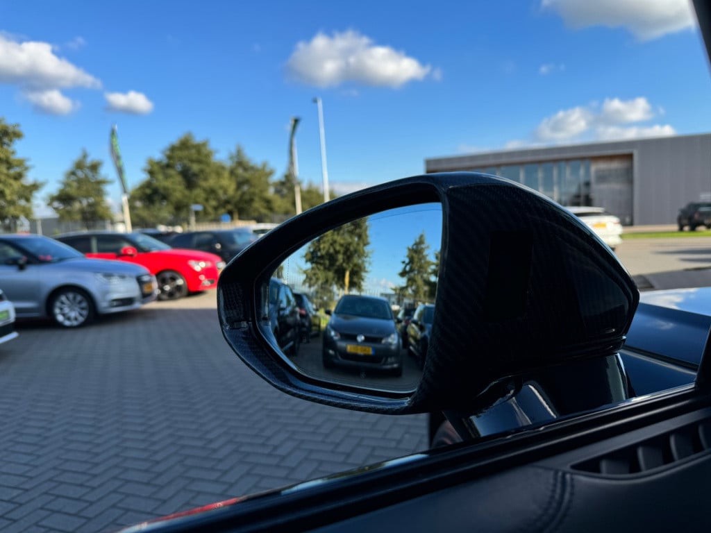 Audi S8 4.0 tfsi s8 np280,000€ abt keramisch laser nachtzicht 4-wielsturing