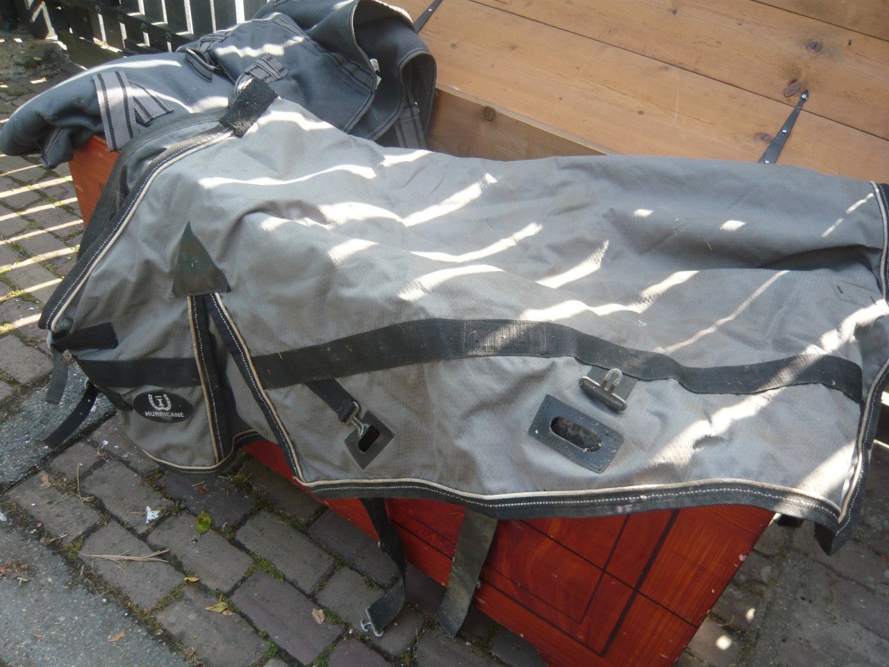 Paardendekens en regendeken 145 cm
