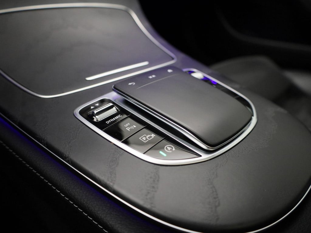 Mercedes-Benz E-Klasse estate 300 amg line | automaat | virtual cockpit | c