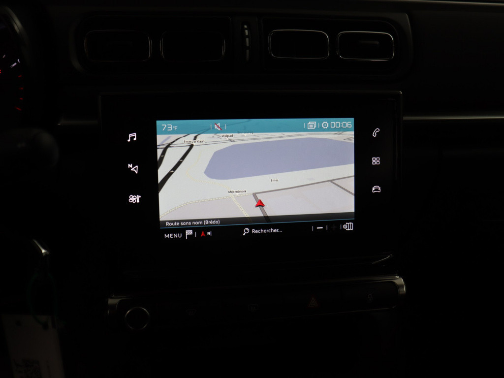 Citroen C3 puretech 83pk c-series | navigatie | climate control | apple car