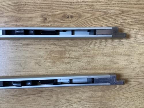 Liggers voor Thule Omnistor 1200 etui(zak)luifel