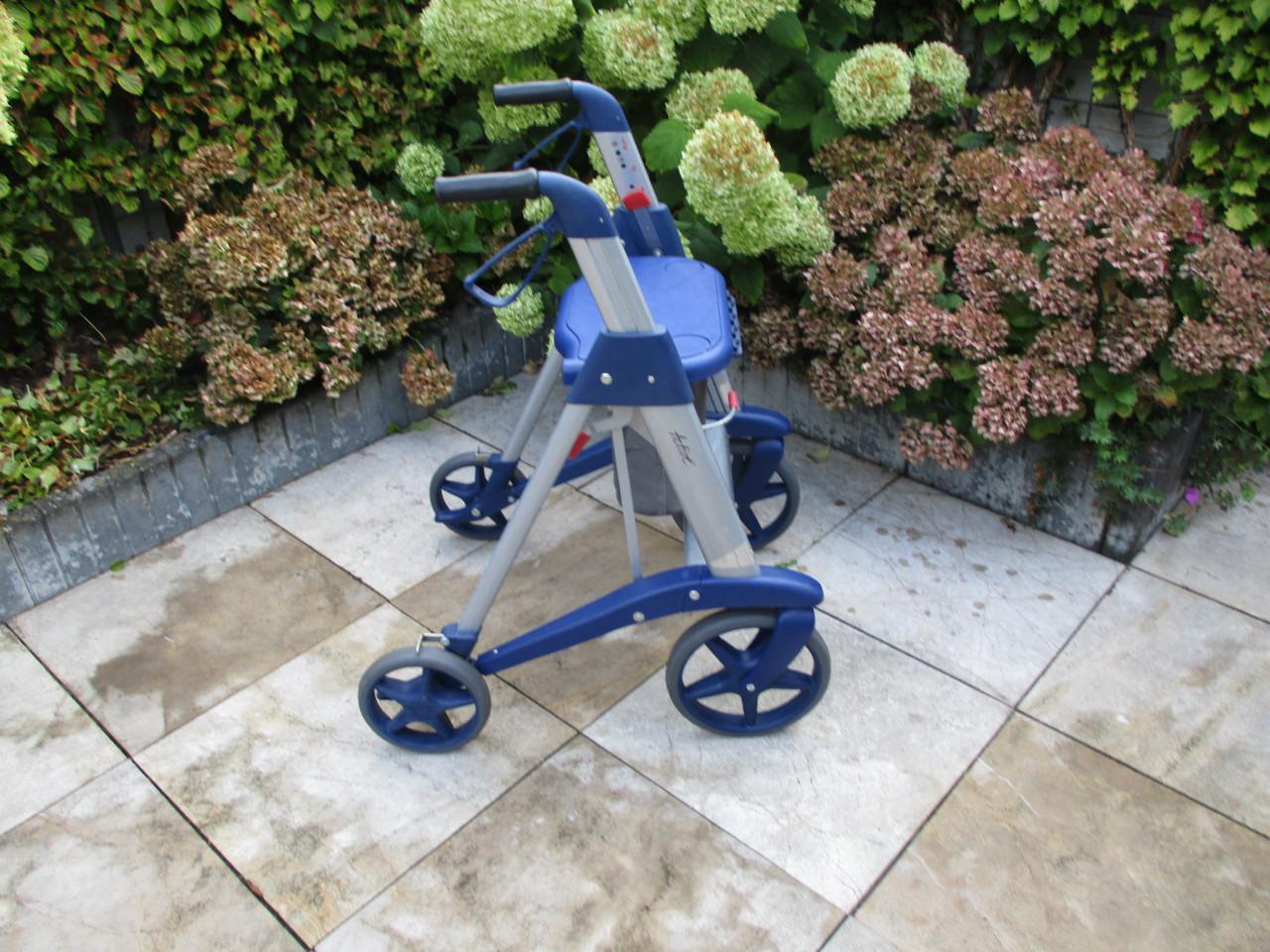 Zgan Active Access opvouwbare rollator van de ANWB