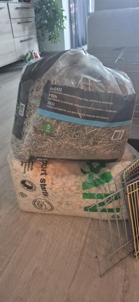 Cavia/konijnenhok met veel extras