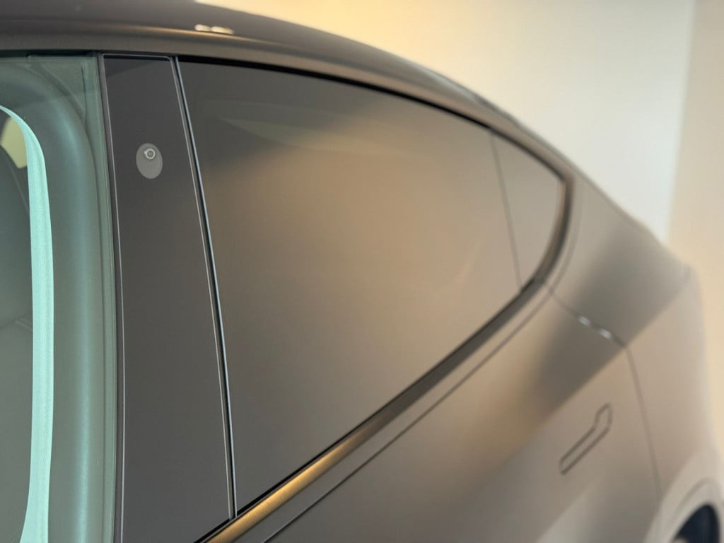 Tesla Model Y long range awd 75 kwh
