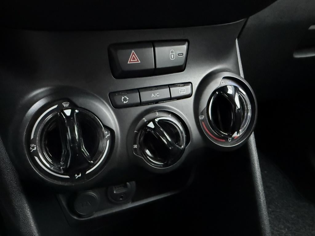 Peugeot 208 1.2 vti envy