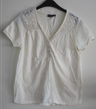 Wit creame shirt met kanten details maat m