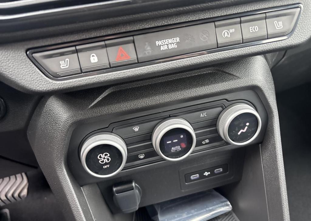 Dacia Sandero 1.2 eco-g 120 edc journey - pack nav+ / pack winter+ / pack d