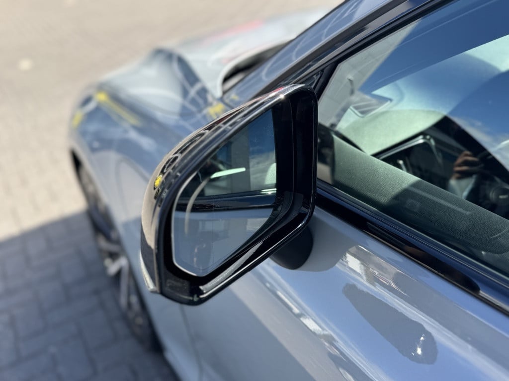 Volvo V60 t6 398pk recharge plus dark| panodak| adap.cruise| trekhaak| 36