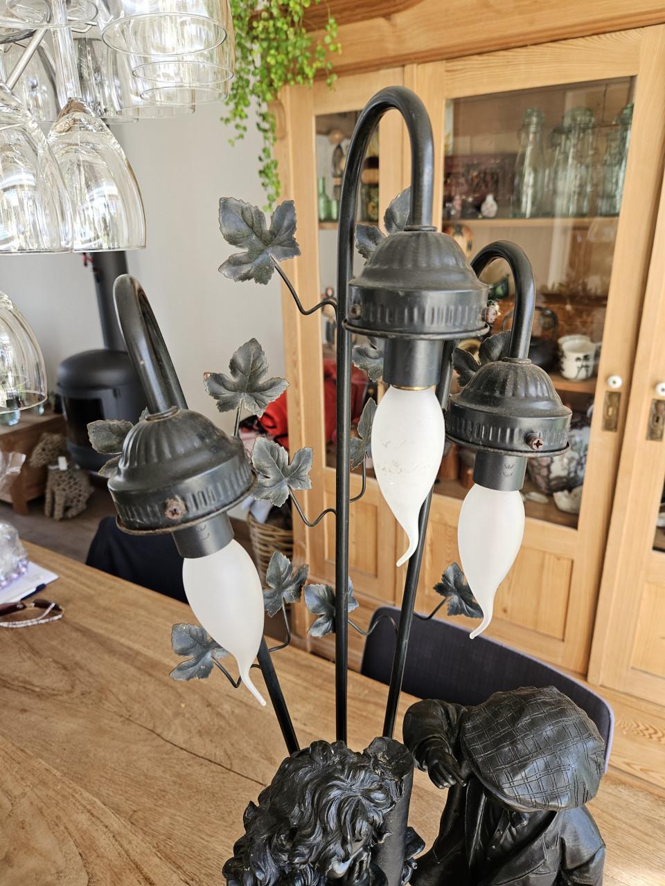 Prachtige Tafellamp 'De Jonge Geliefden' Moreau, Art Nouveau