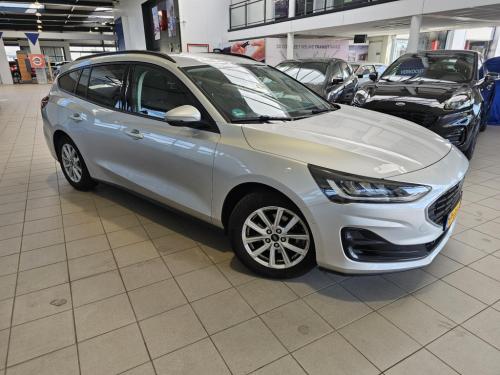 Ford Focus wagon 1.0 ecoboost hybrid st line