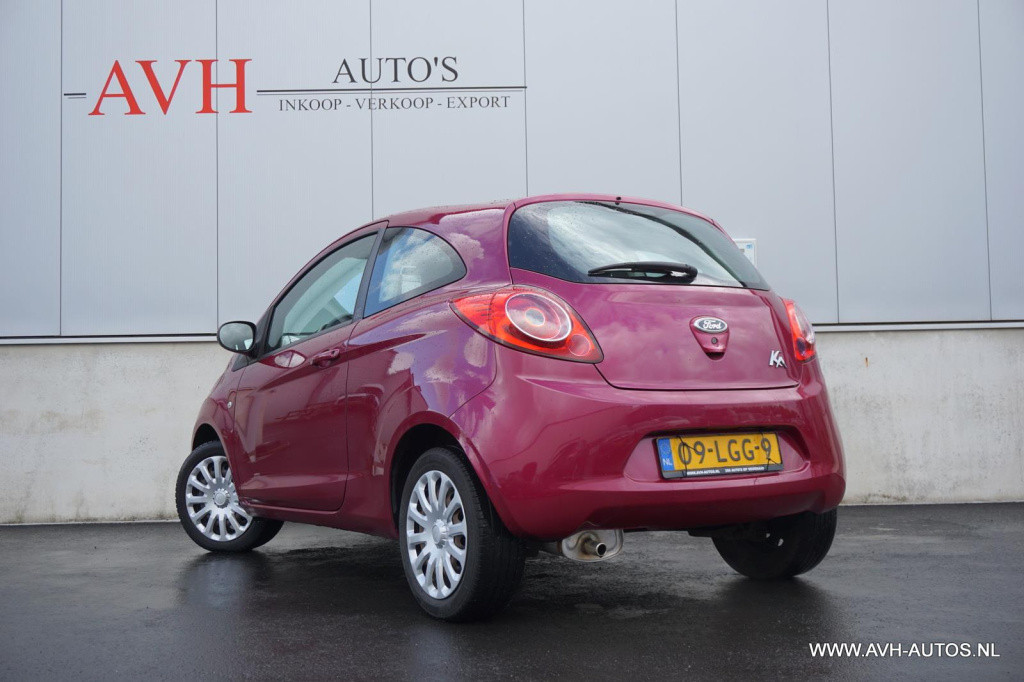 Ford KA 1.2 titanium
