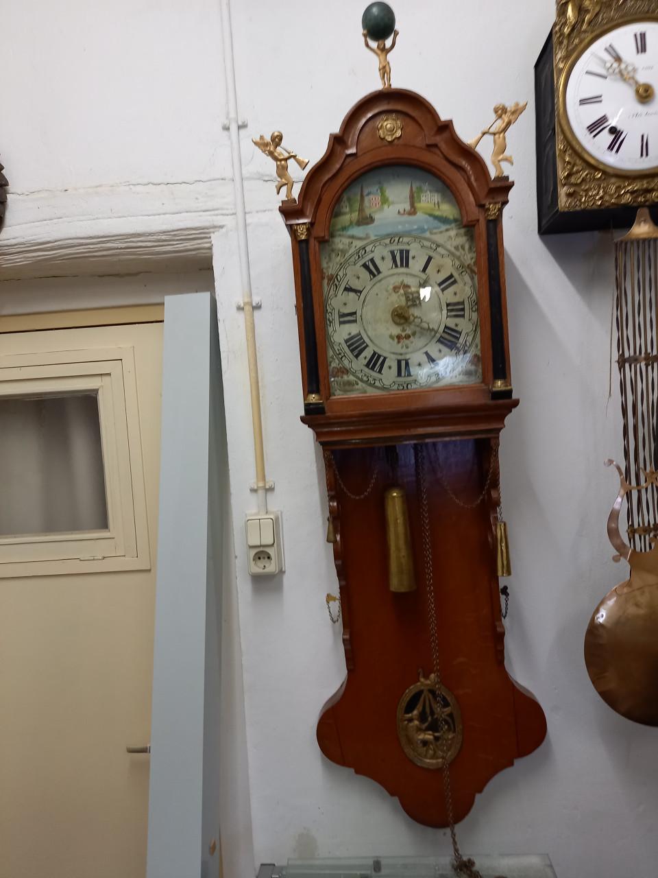 Uit verzameling echt antieke klokken te koop