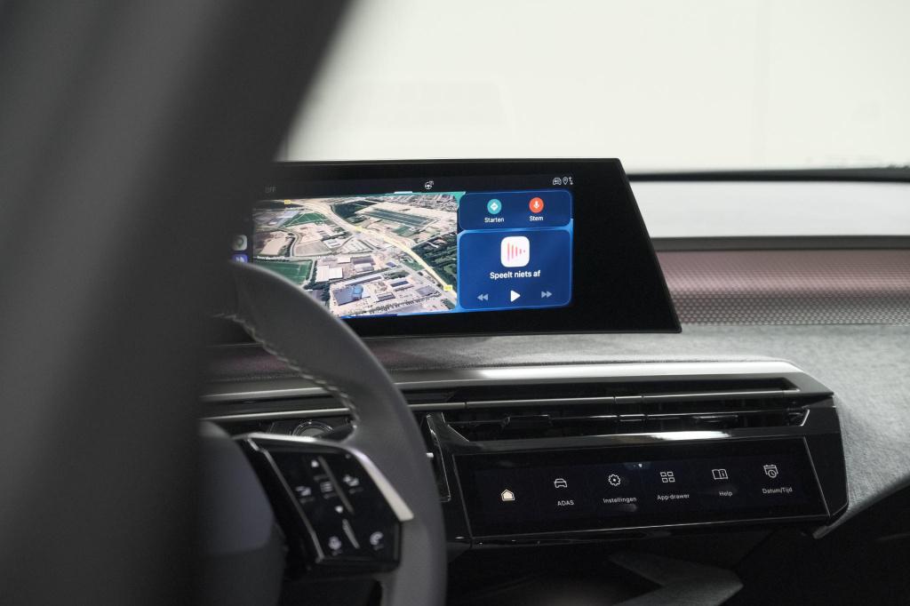 Peugeot 3008 1.2 hybrid 145 gt | camera | adaptieve cruise control | elektr