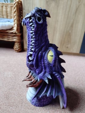 Wierookhouder drakenhoofd