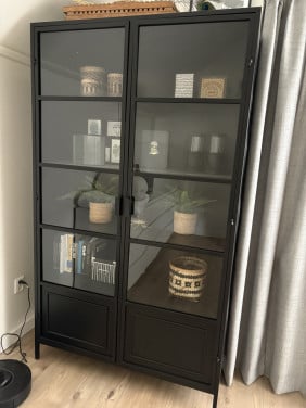 Woood metalen vitrinekast Ronja XL kleur zwart