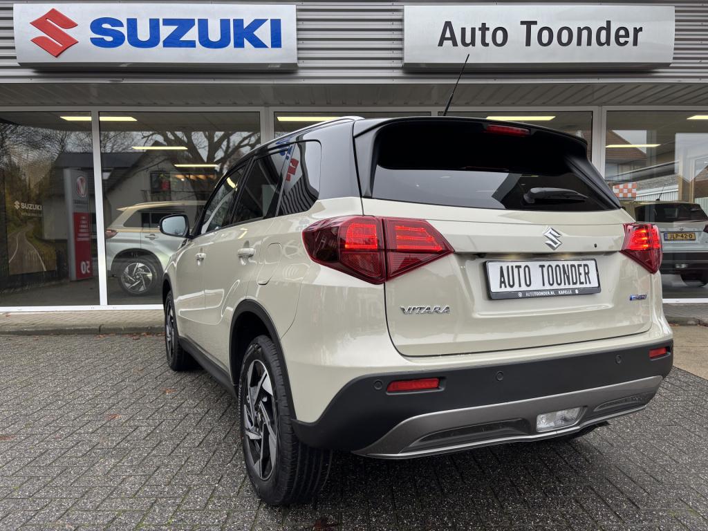 Suzuki Vitara style 1.4 boosterjet smart hybrid