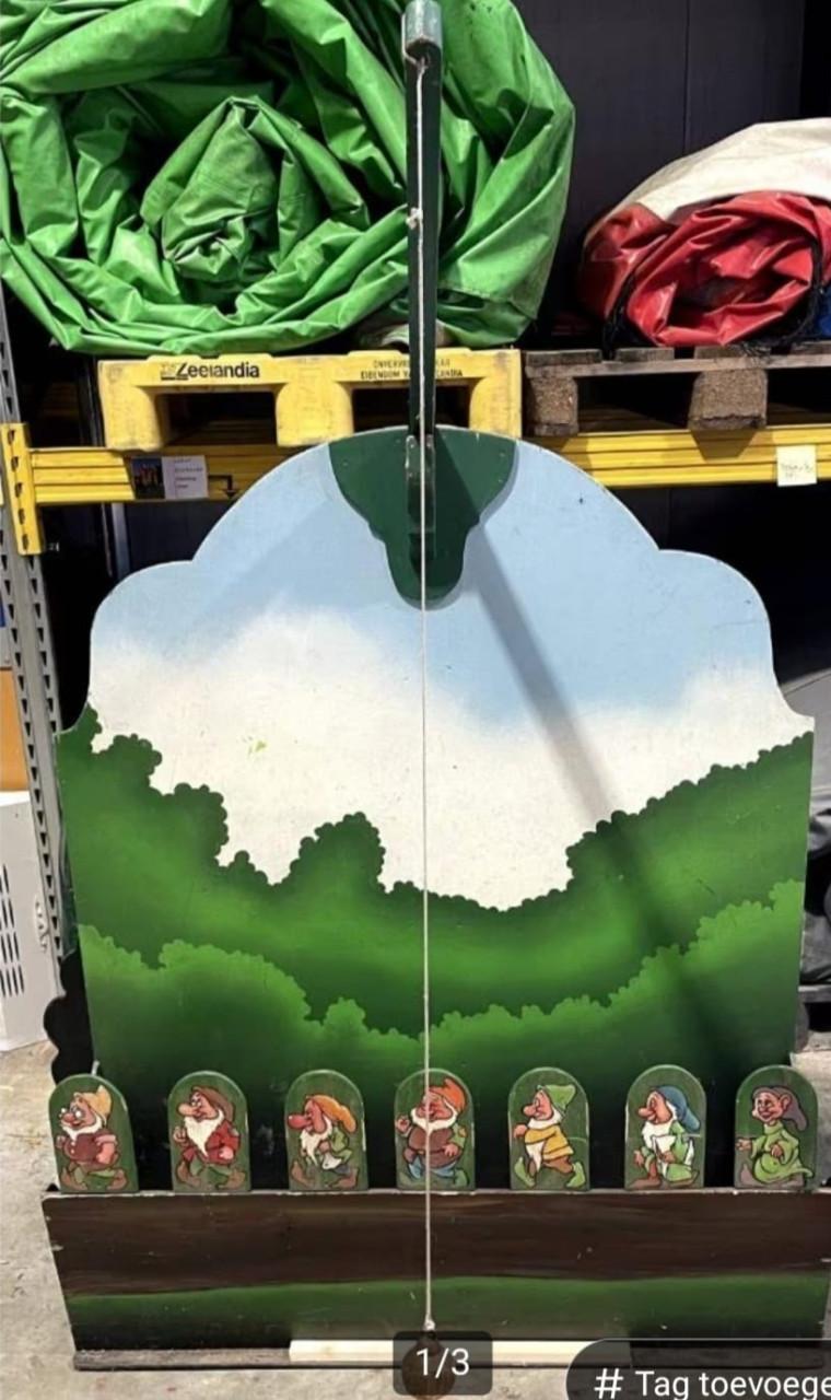 Div, Springkussens / Kinderspelen en attracties te huur.