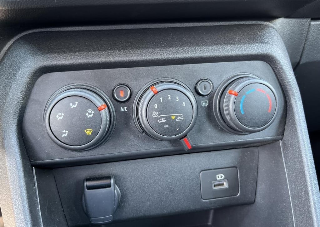 Dacia Sandero 1.0 tce 100 eco-g expression