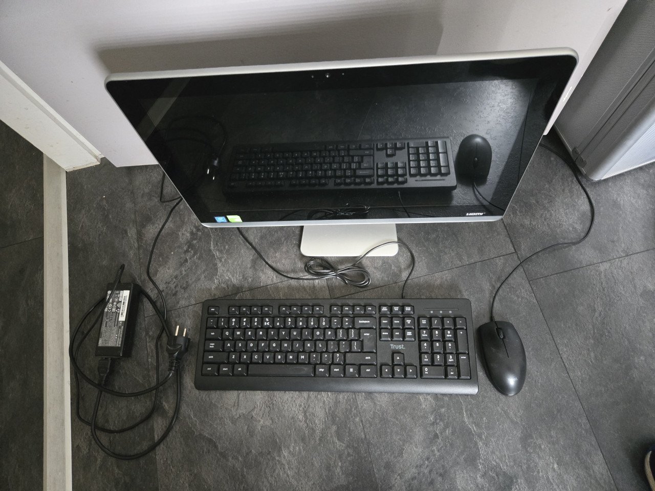 Desktop All-in-one Acer Aspire ZC-700 Incl. Trust toetsenbord en muis