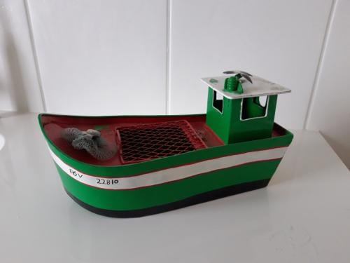 Metalen vissersbootje ( Frankrijk )