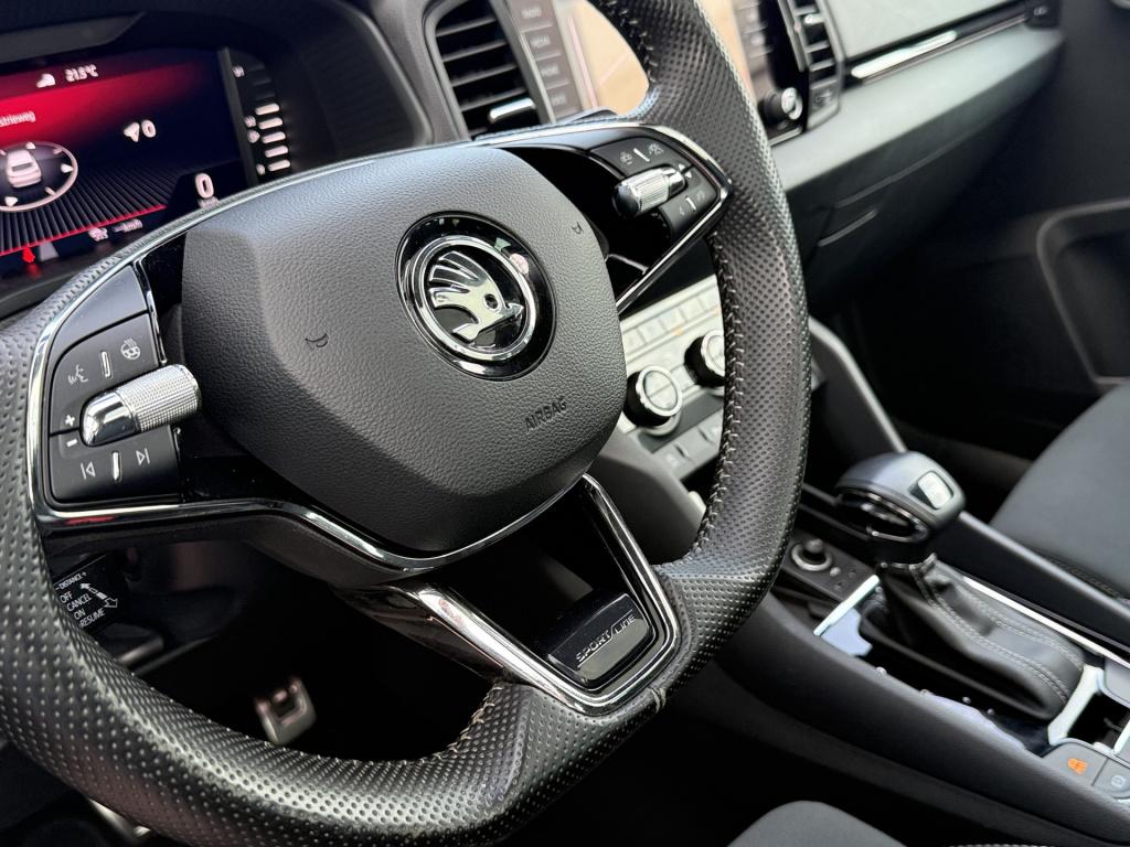 Skoda Karoq 1.5 tsi 150pk act dsg sportline | pano dak | acc | camera