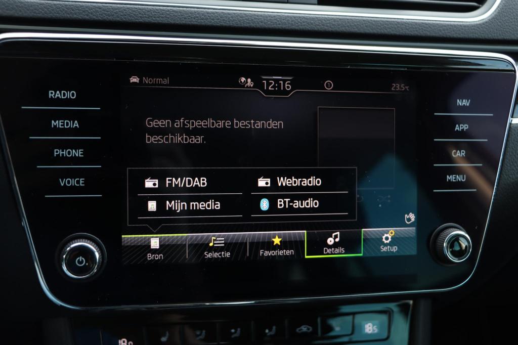 Skoda Superb combi 1.4 tsi iv laurin & klement 218pk dsg6 | soh 96,9% |