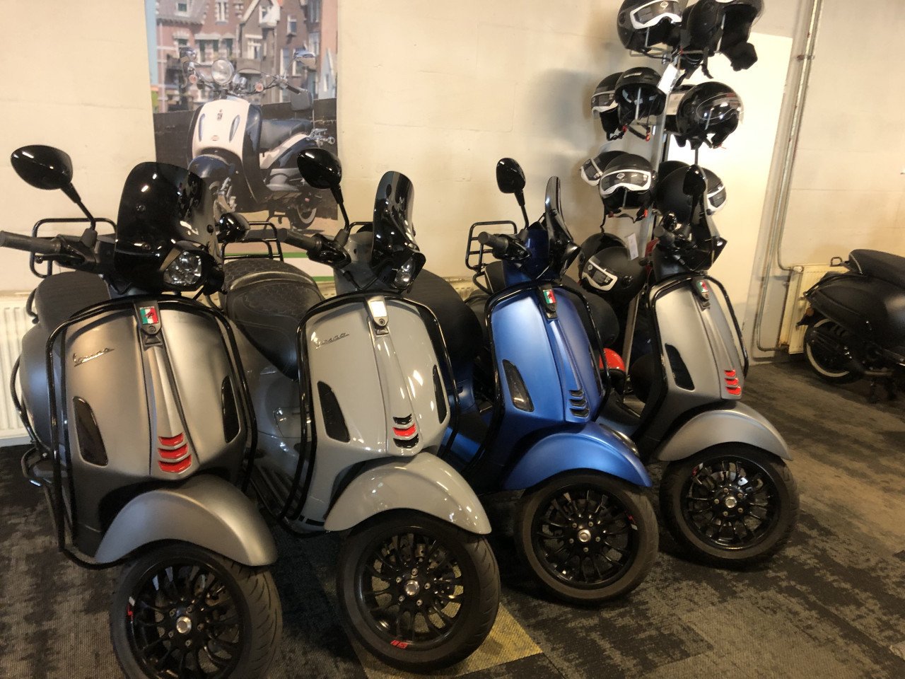 GROOTAANBOD 120X PIAGGIO ZIP VESPA SPRINT AEROX PEUGEOT SPEEDFIGHT KISBEE