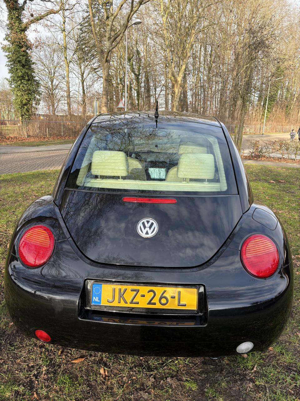 Volkswagen New Beetle, 117.000km, leer, airco, 1,6 benzine