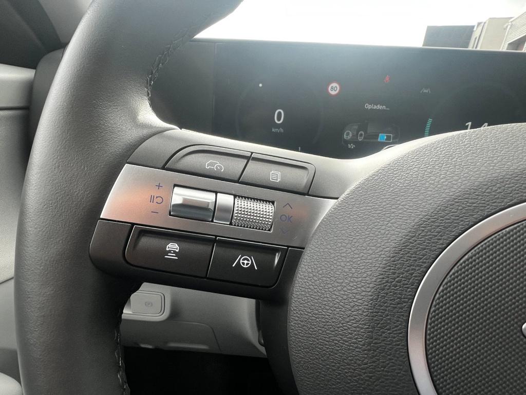Hyundai Kona 1.6 gdi hev comfort smart, camera, carplay enz.. nieuwstaat!!