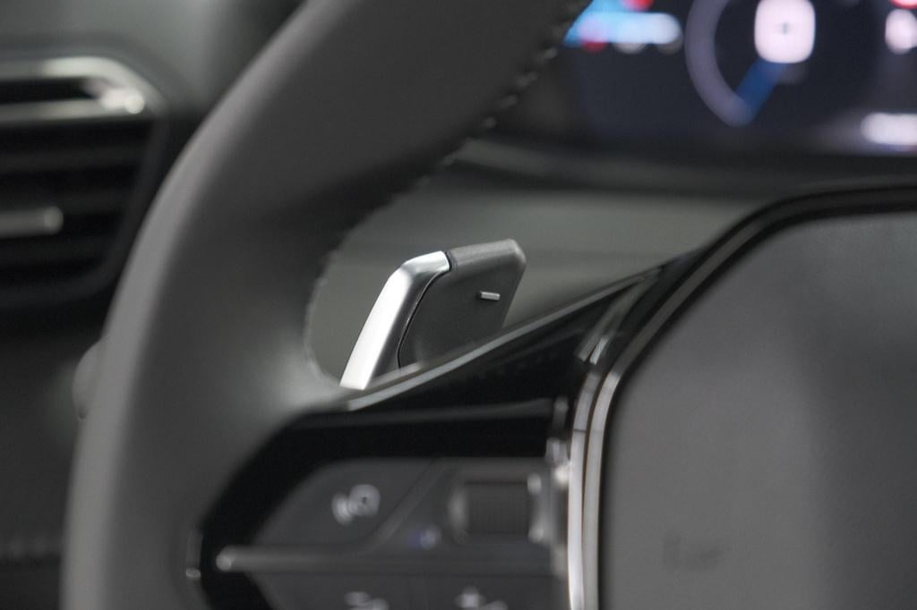Peugeot 2008 hybrid 145 e-dcs6 allure | 360 camera | adaptieve cruise contr