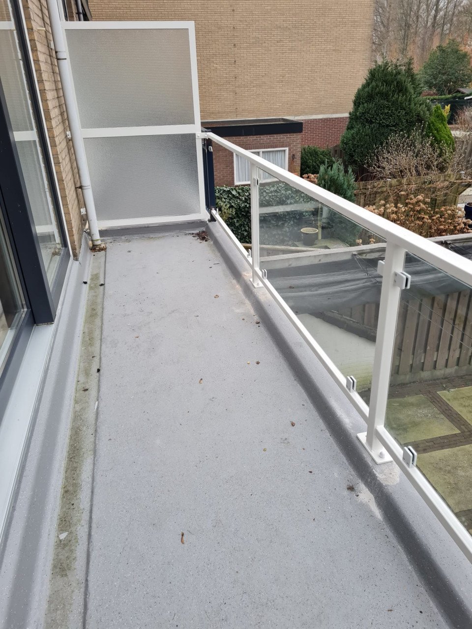 Stijlvolle & Duurzame Balkonhekwerken – Alles Onder Eén Dak!
