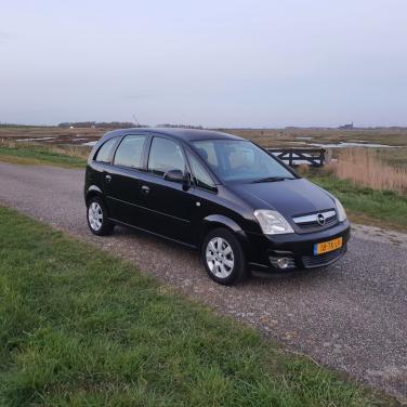 Opel Meriva 1.6-16V Cosmo