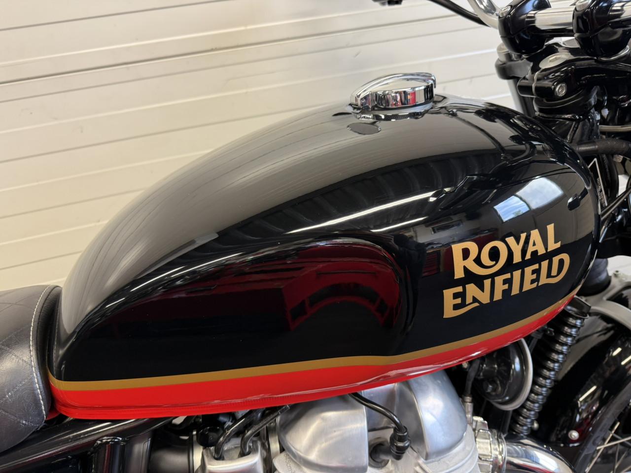 Jonge en nette Royal Enfield Interceptor 650 slechts 2300km!