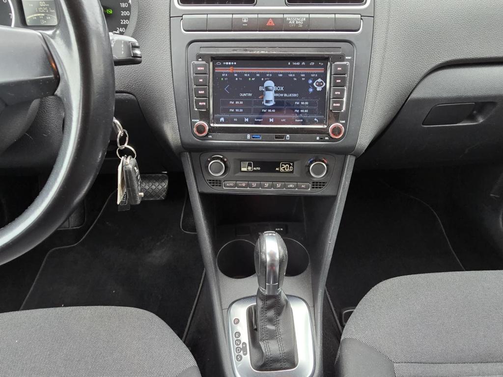 Volkswagen Polo 1.4-16v highline