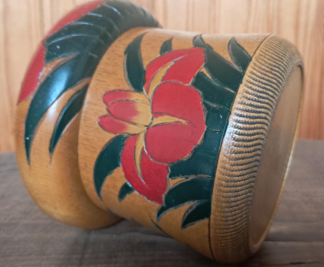Vintage Amsterdamse school art deco kluwenpot, wolhouder of wolpot